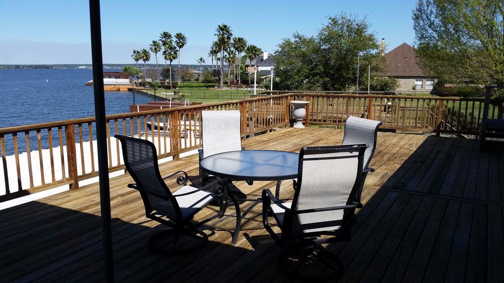 844 Beach Walk Boulevard Conroe, TX 77304 - Photo 7 of 20 a view of a balcony with furniture