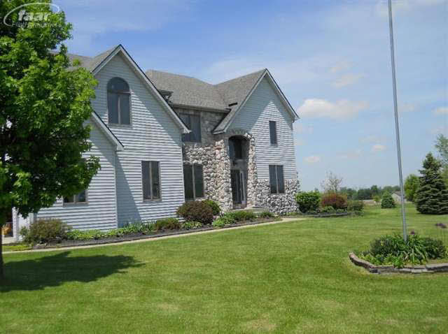 4239 North Oak Road Davison, MI 48423 - Photo 55 of 75 21122469-54.JPG