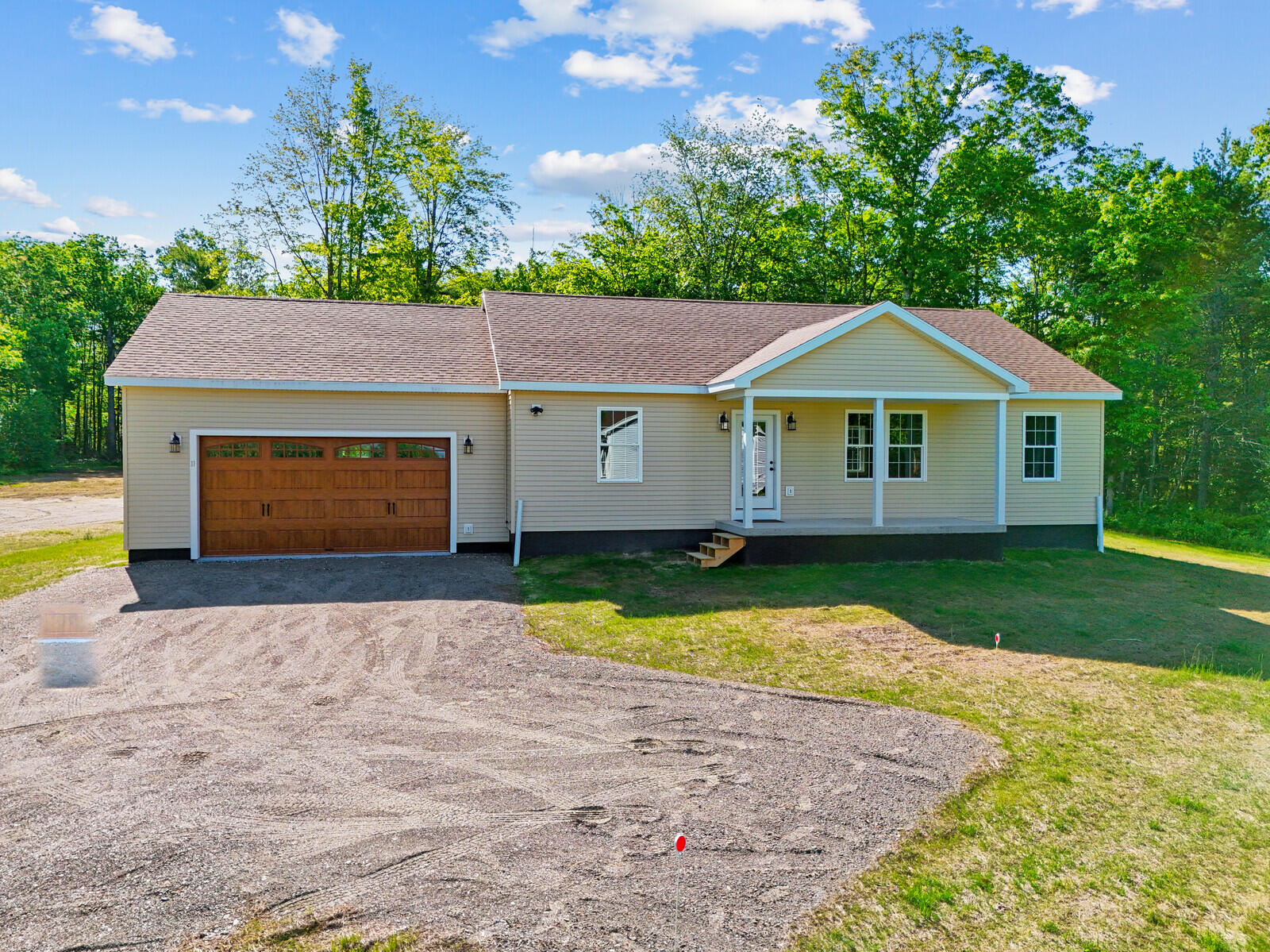 11 Chestnut Street Unity, ME 04988 - Photo 2 of 33 Front of home