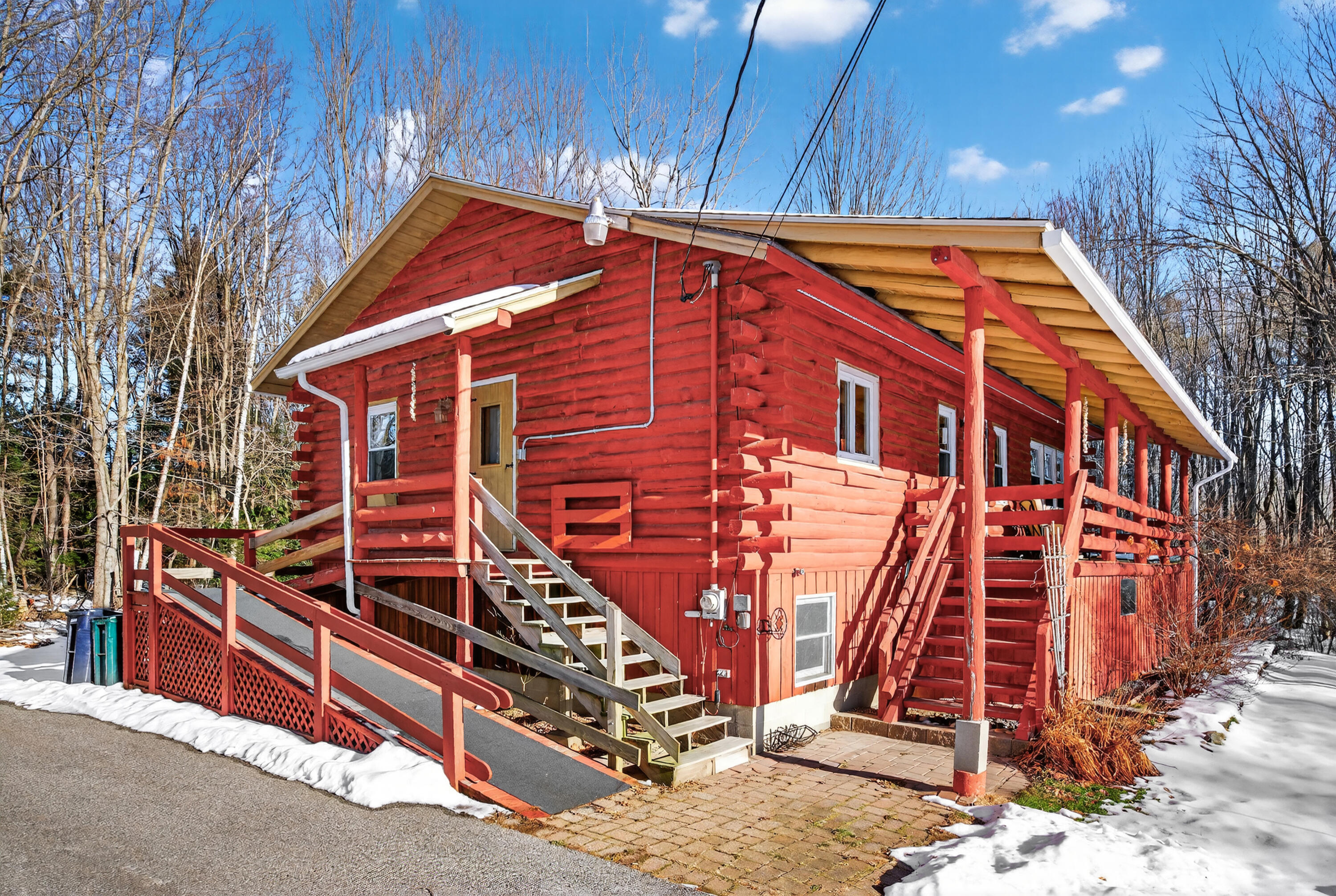 9 Wesley Drive Biddeford, ME 04005 - Photo 5 of 43 DSC07876