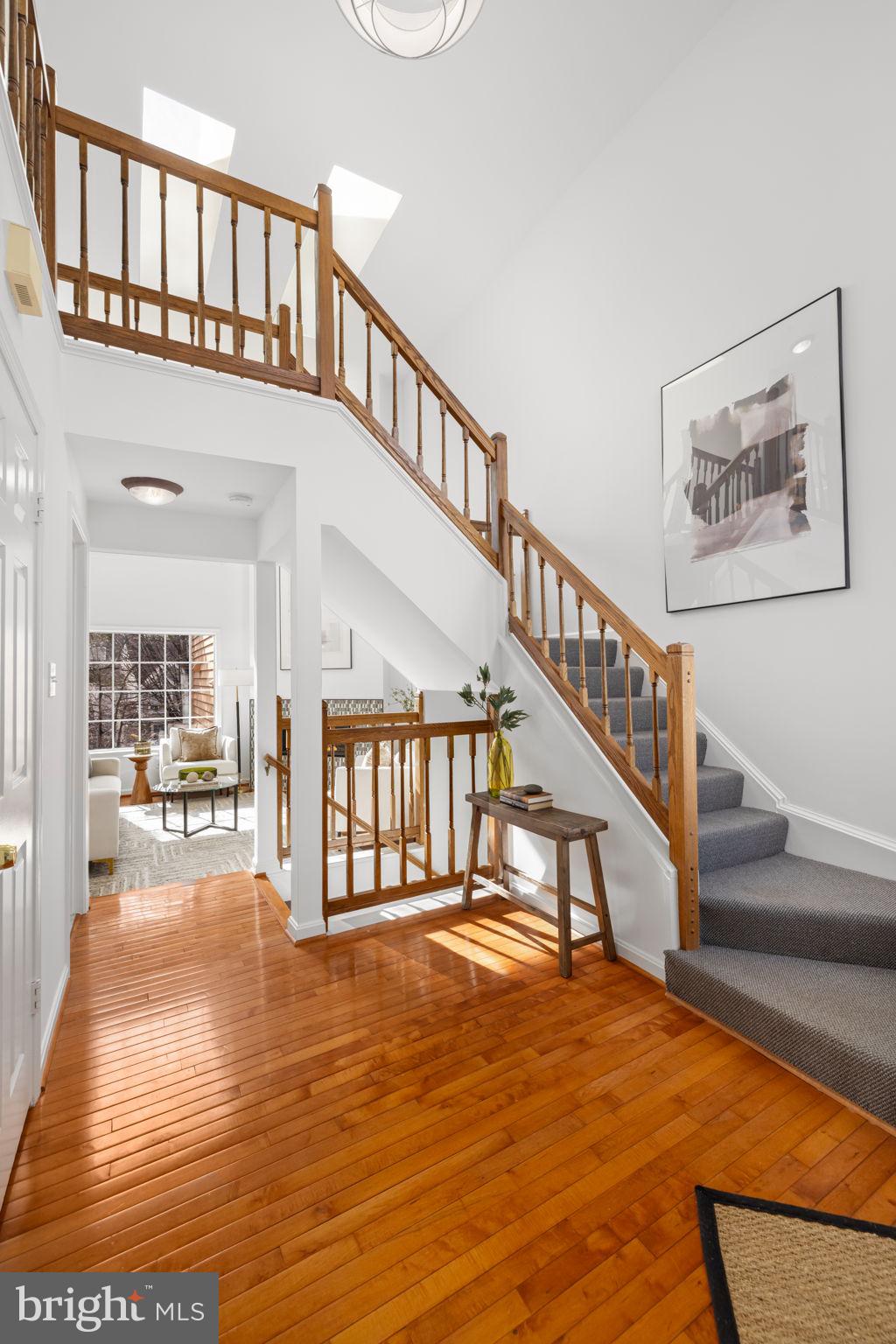 1509 Deer Point Way Reston, VA 20194 - Photo 30 of 50 Skylights