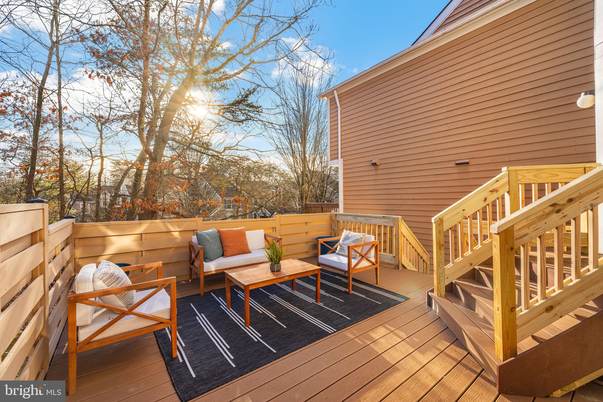 1509 Deer Point Way Reston, VA 20194 - Photo 41 of 50 Back Yard Facing Common area