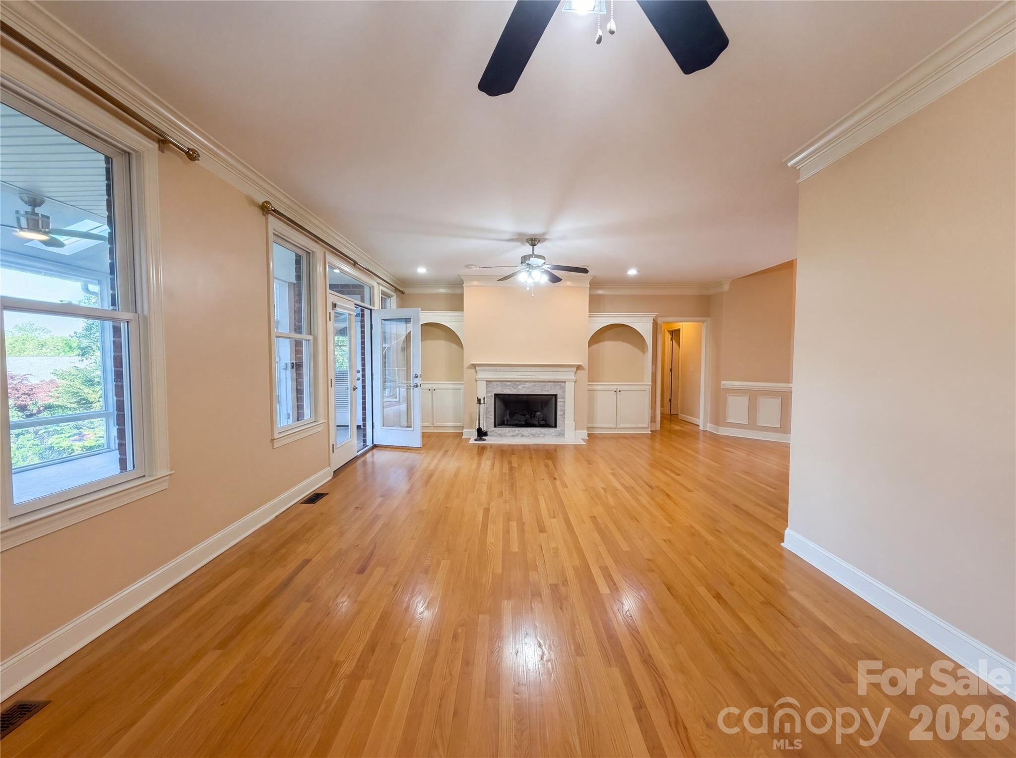 142 Canterbury Crossing Fort Mill, SC 29708 - Photo 3 of 27