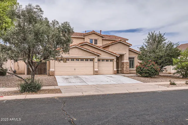 $484,900 | 8766 West Hayward Avenue, Glendale, AZ 85305