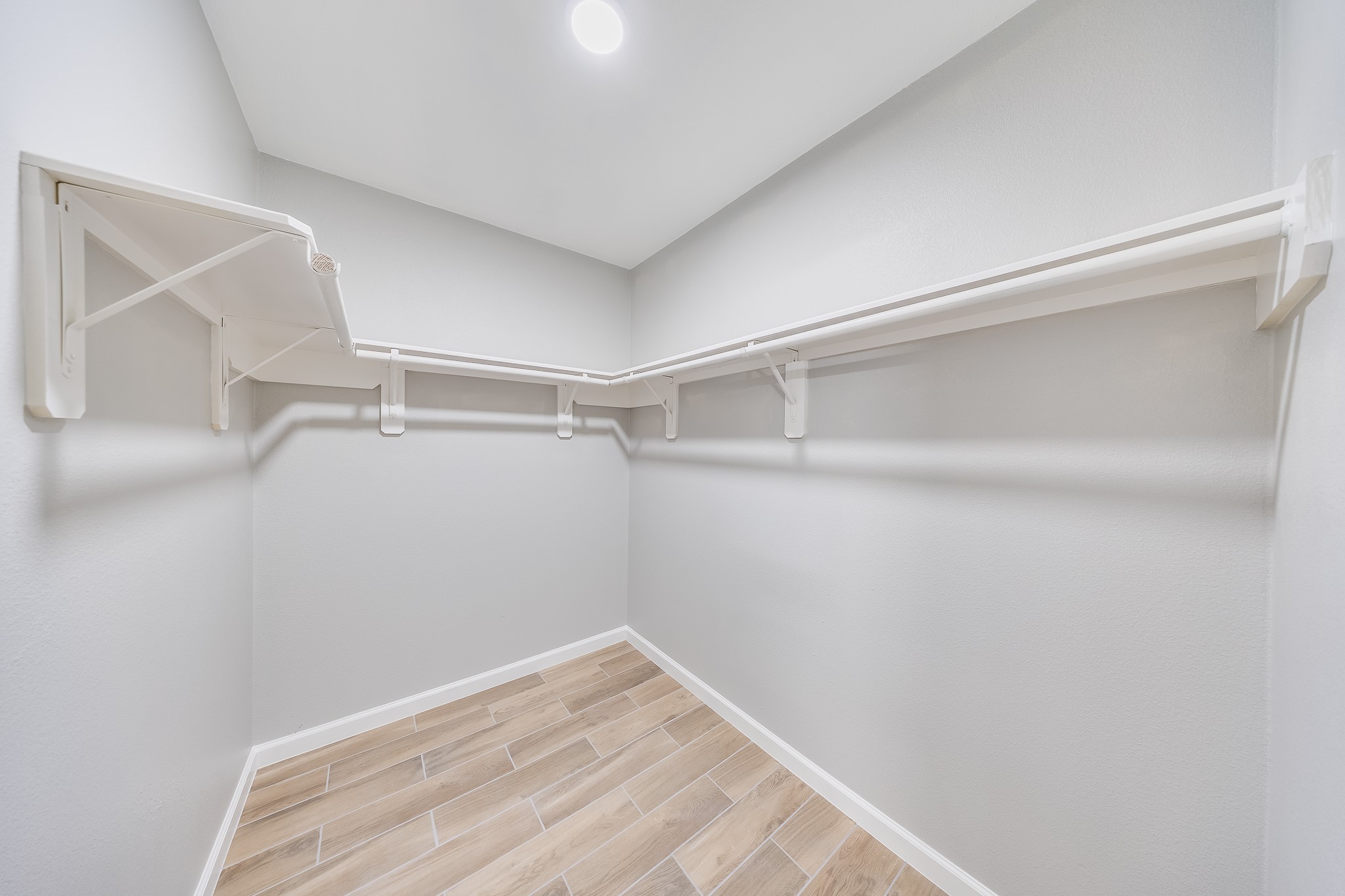 1114 Joshua Tree Lane Houston, TX 77073 - Photo 11 of 21