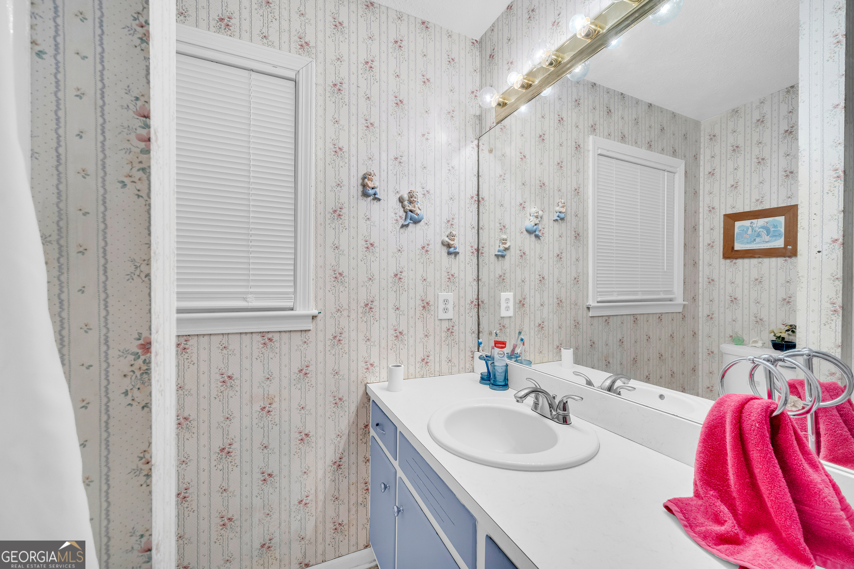 751 Collier Road Toccoa, GA 30577 - Photo 32 of 47