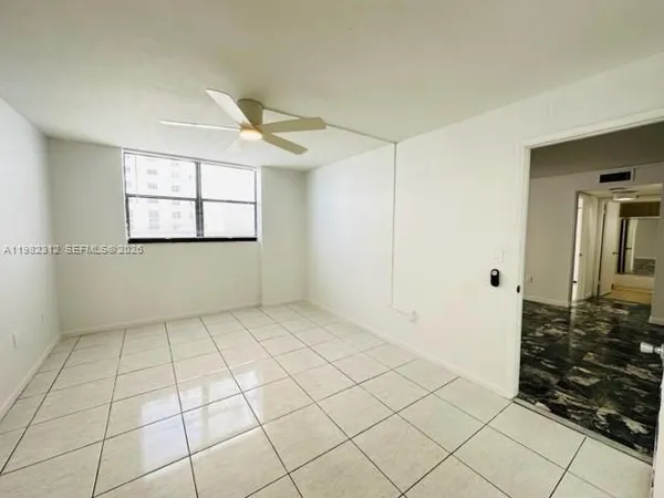 $2,950 | 1621 Collins Avenue, Unit 706, Miami Beach, FL 33139