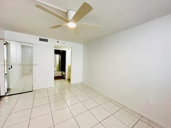 $2,950 | 1621 Collins Avenue, Unit 706, Miami Beach, FL 33139