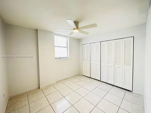 $2,950 | 1621 Collins Avenue, Unit 706, Miami Beach, FL 33139