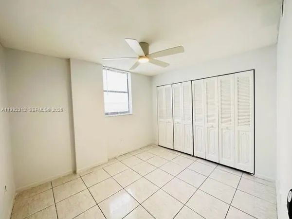 $2,950 | 1621 Collins Avenue, Unit 706, Miami Beach, FL 33139