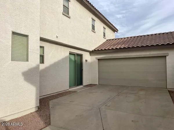 $2,295 | 3554 East Tyson Street, Gilbert, AZ 85295