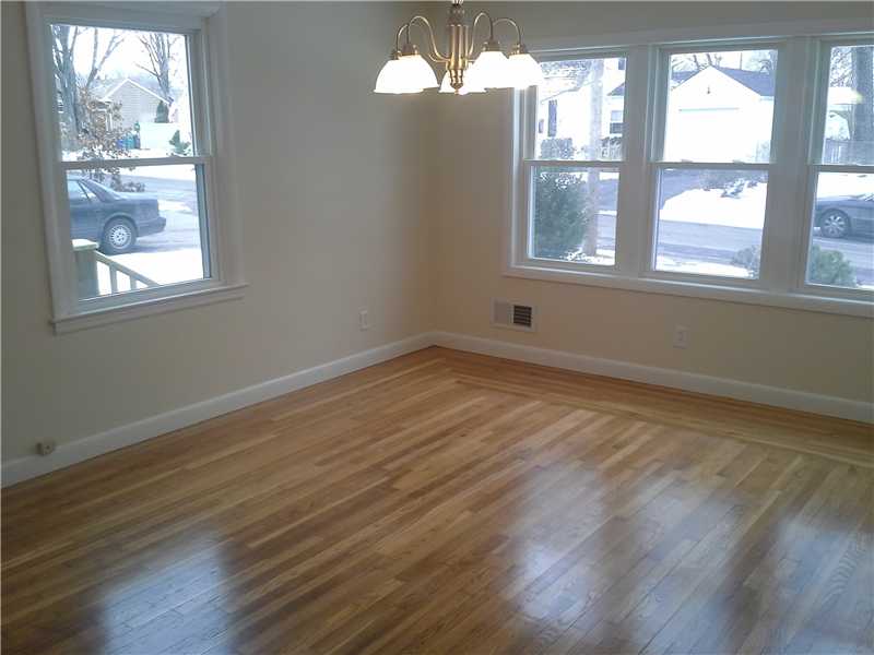 77 Inman Avenue Warwick, RI 02886 - Photo 14 of 15 Dining Room.