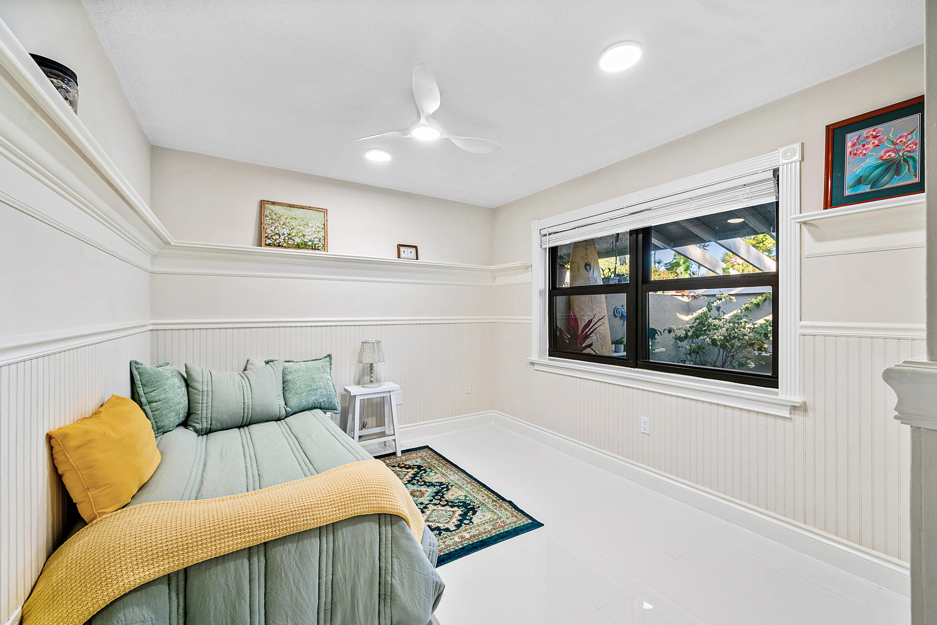 2016 Southwest 29th Court, Unit 5B1 Delray Beach, FL 33445 - Photo 24 of 43 2nd Bedroom