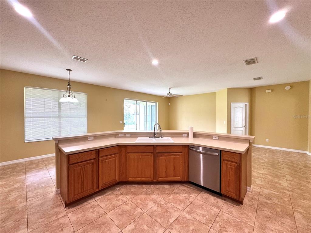 10118 Shortwood Lane Orlando, FL 32836 - Photo 12 of 35
