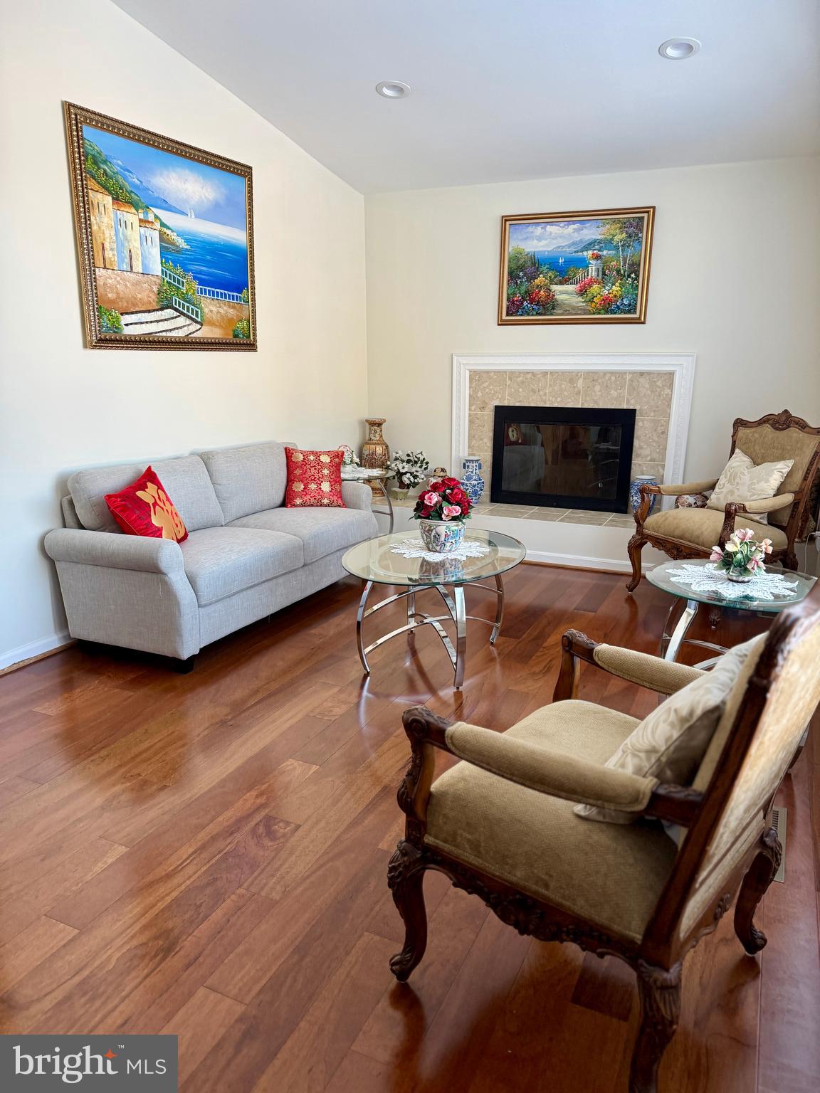 5931 Ridge View Drive Alexandria, VA 22310 - Photo 4 of 45 Gallery Image 4