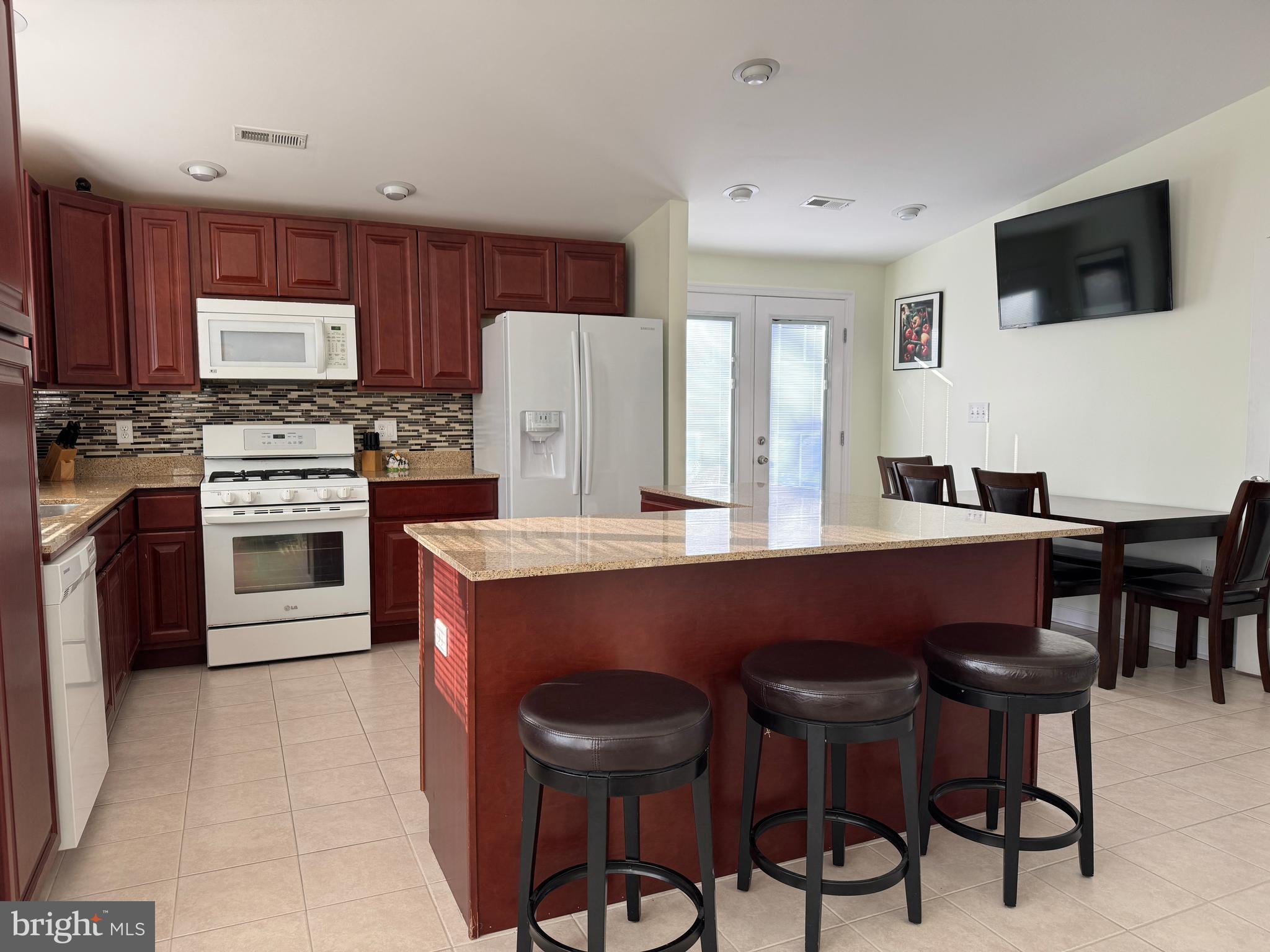 5931 Ridge View Drive Alexandria, VA 22310 - Photo 9 of 45 Gallery Image 9