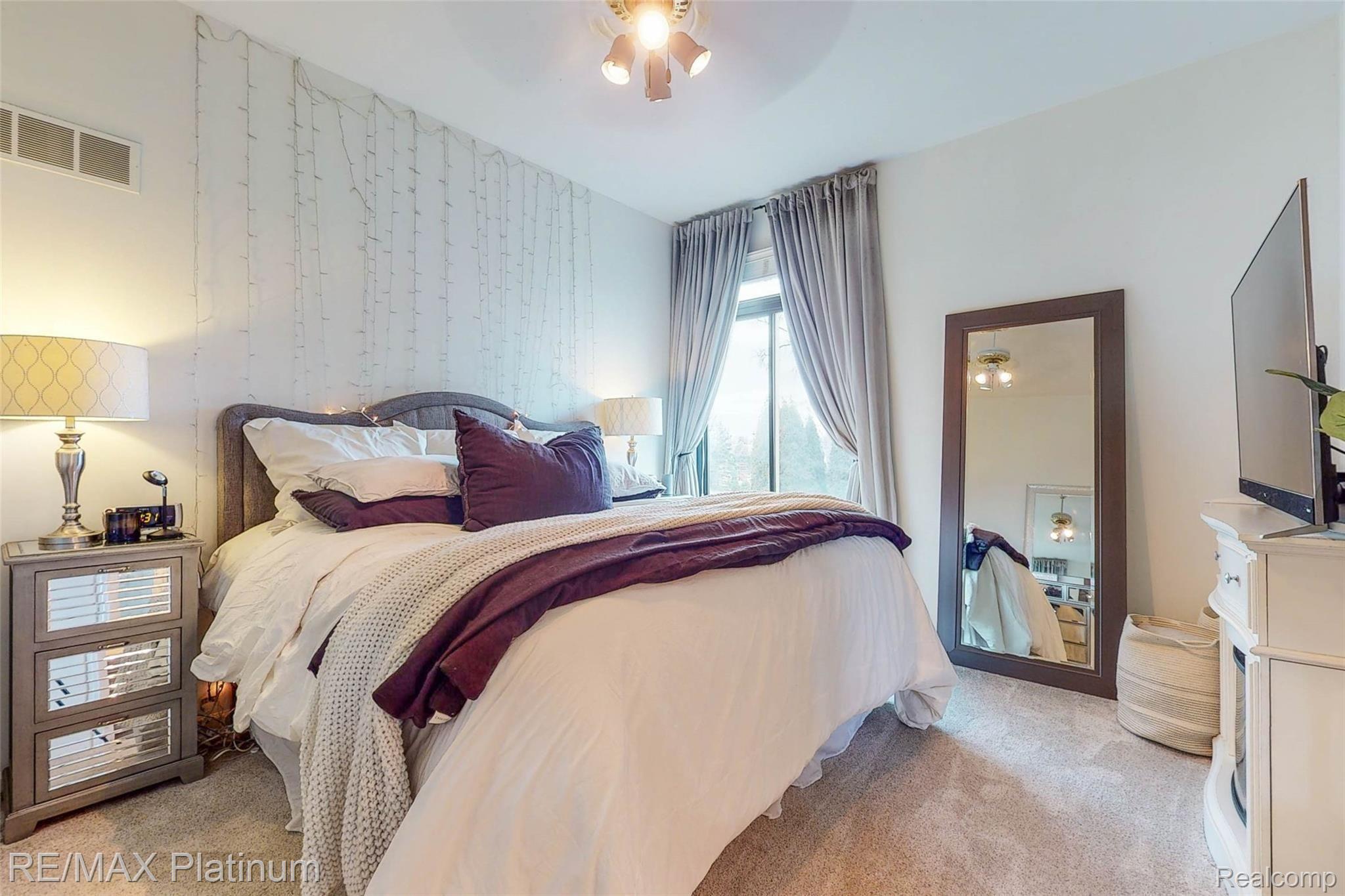 4261 East Rolston Road Linden, MI 48451 - Photo 26 of 58 4261-E-Rolston-Rd-25 Primary Bedroom.jpg