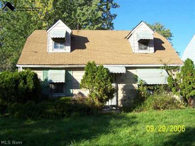 17307 Ridgeton Drive Cleveland, OH 44128 - Photo 1 of 1 Gallery Image 1