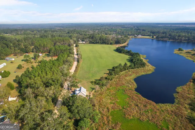 $248,000 | 468 Lake Lannell Road, Odum, GA 31555