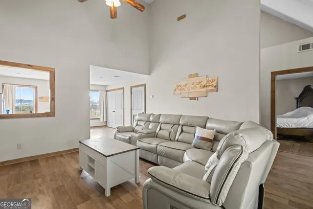 $248,000 | 468 Lake Lannell Road, Odum, GA 31555