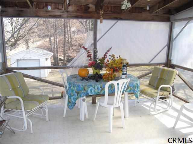 162 Beach Road Halfmoon, NY 12065 - Photo 15 of 18 Photo 15