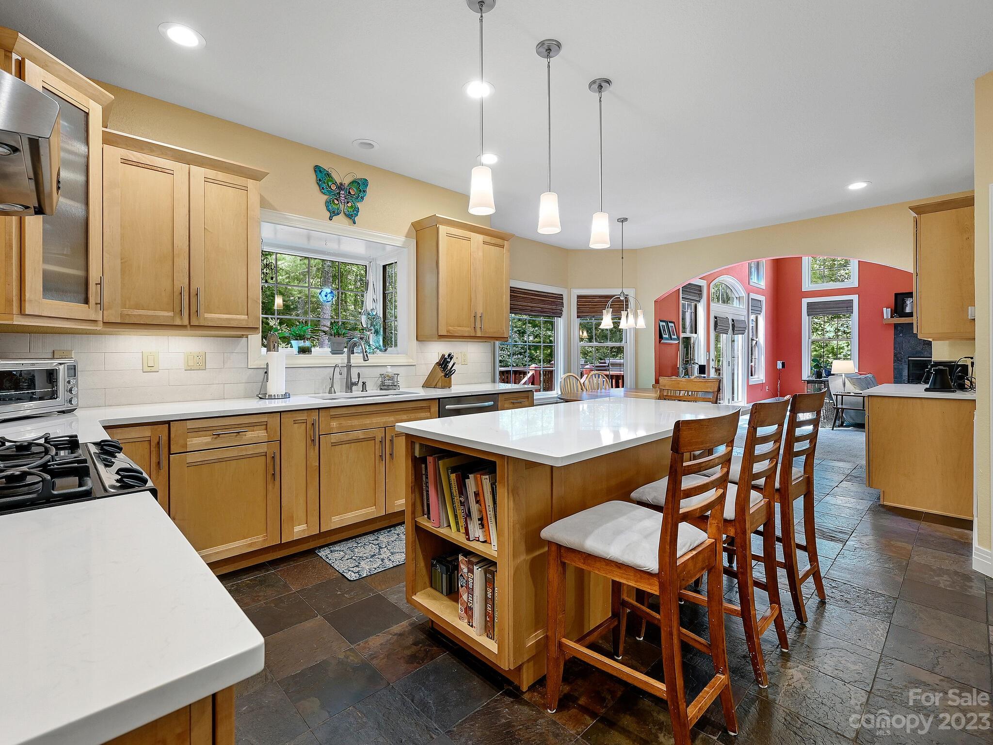 11 Landon Road Fairview, NC 28730 - Photo 13 of 41 Gallery Image 13