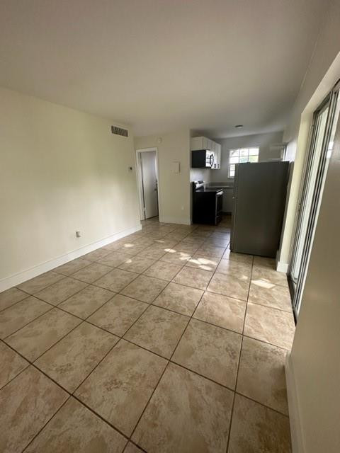 Undisclosed Address Miami, FL 33128 - Photo 22 of 23 a view of a livingroom with furniture