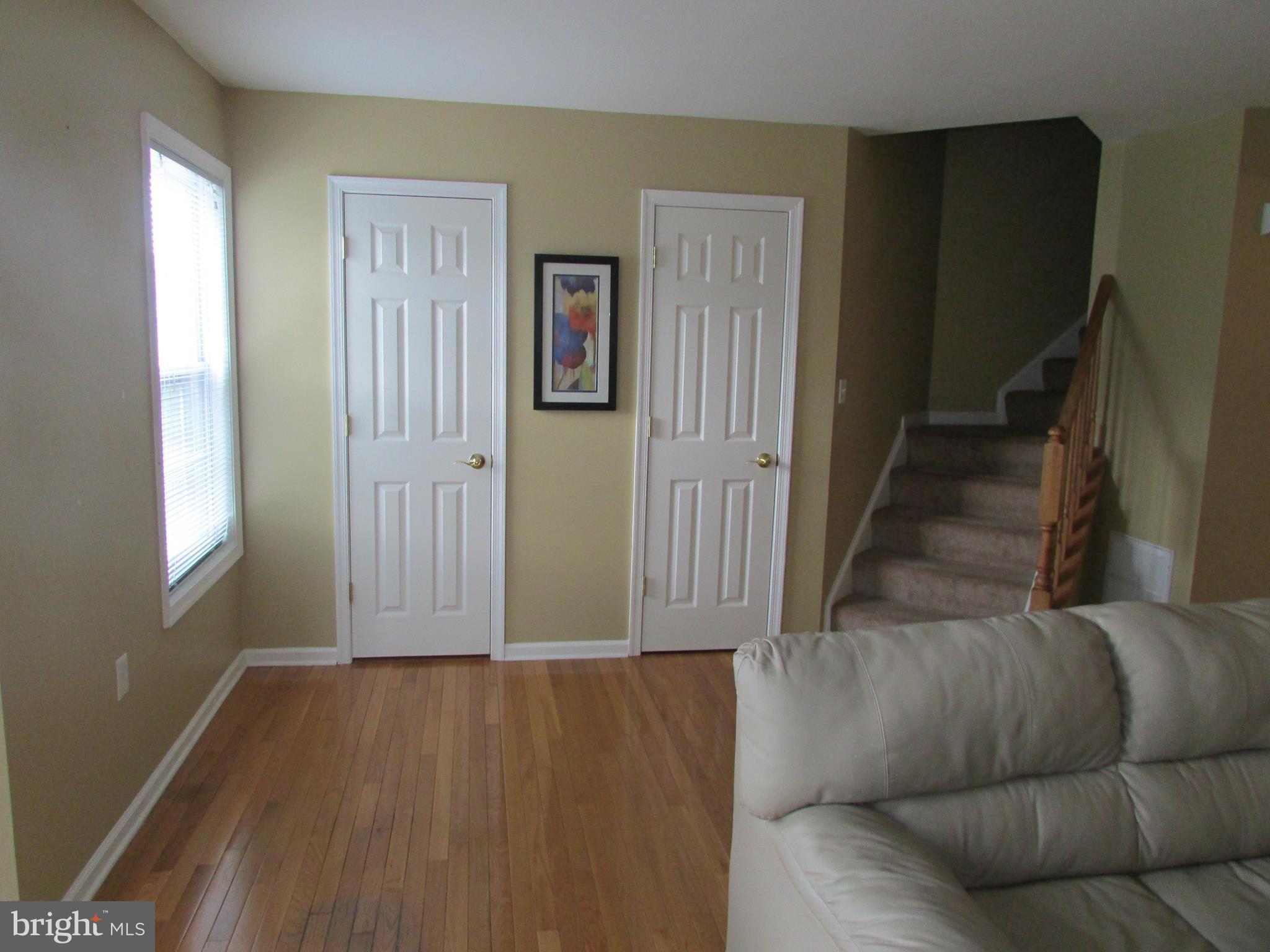 118 Lance Street Ranson, WV 25438 - Photo 7 of 22 Living Room