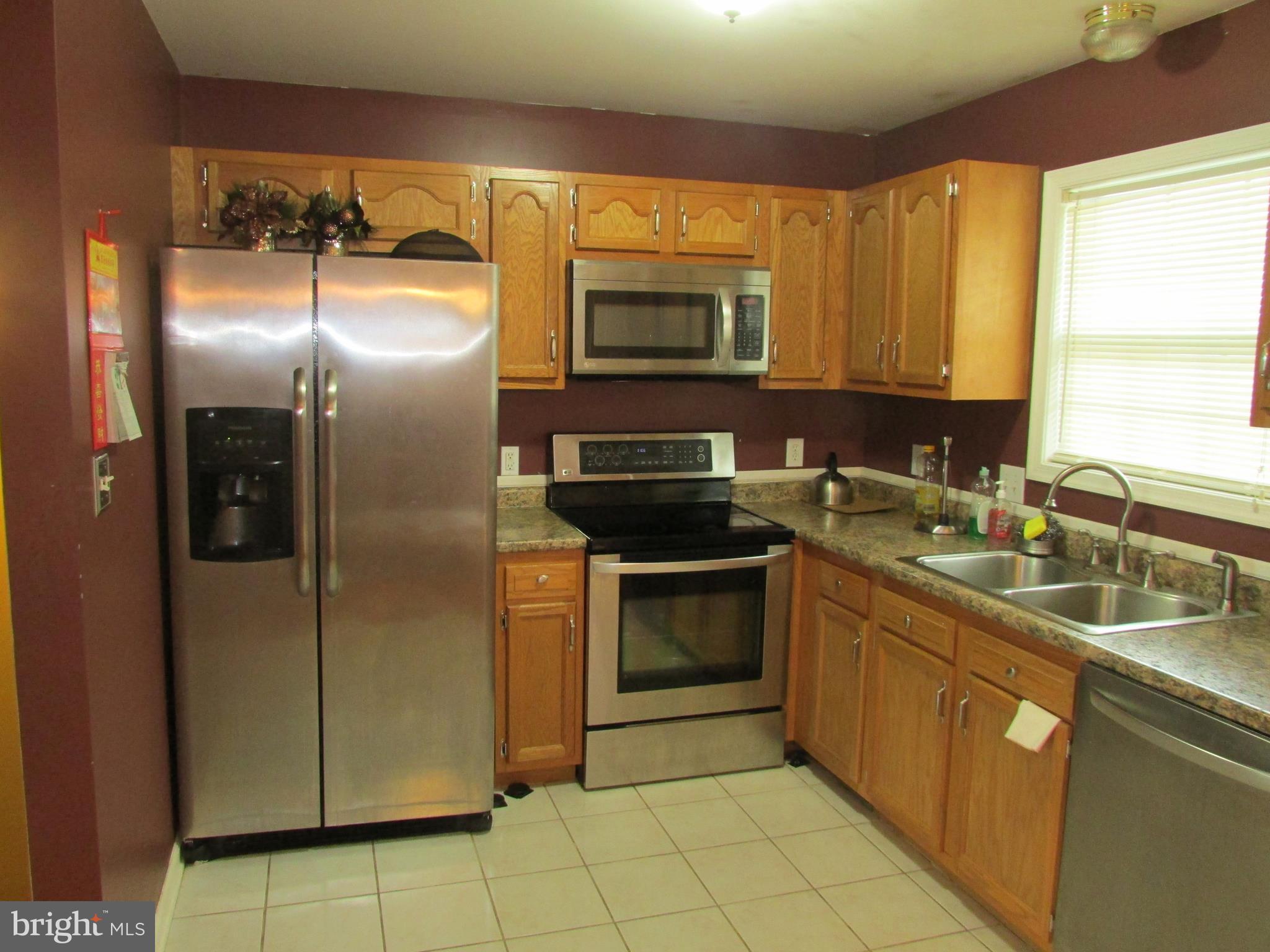 118 Lance Street Ranson, WV 25438 - Photo 8 of 22 Kitchen