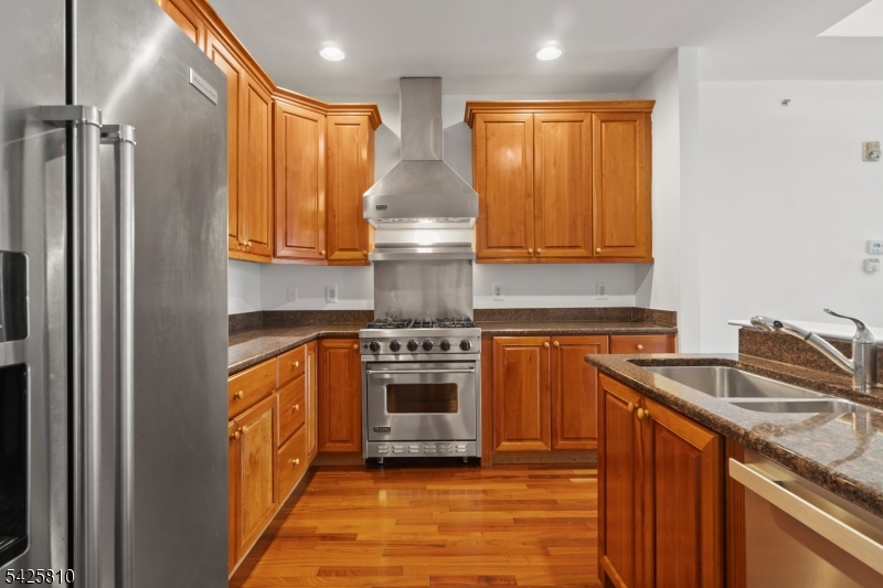 119 Ridgeview Lane Mount Arlington, NJ 07856 - Photo 2 of 34