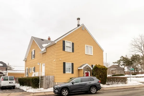 $615,000 | 1930 Acushnet Avenue, New Bedford, MA 02745