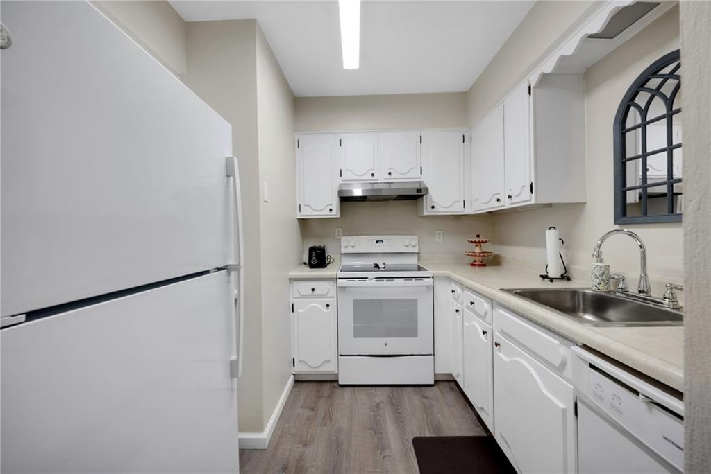 203 Coraopolis Road, Unit 14 Coraopolis, PA 15108 - Photo 12 of 31 Gallery Image 12