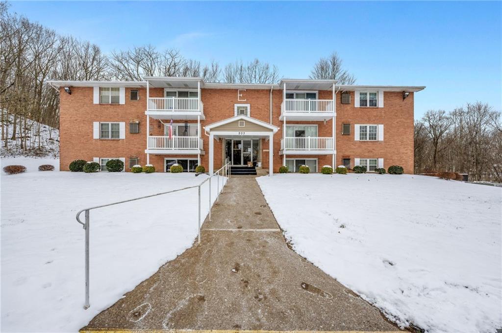 203 Coraopolis Road, Unit 14 Coraopolis, PA 15108 - Photo 29 of 31 Gallery Image 29