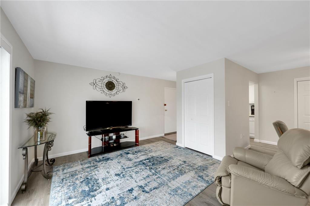 203 Coraopolis Road, Unit 14 Coraopolis, PA 15108 - Photo 8 of 31 Gallery Image 8