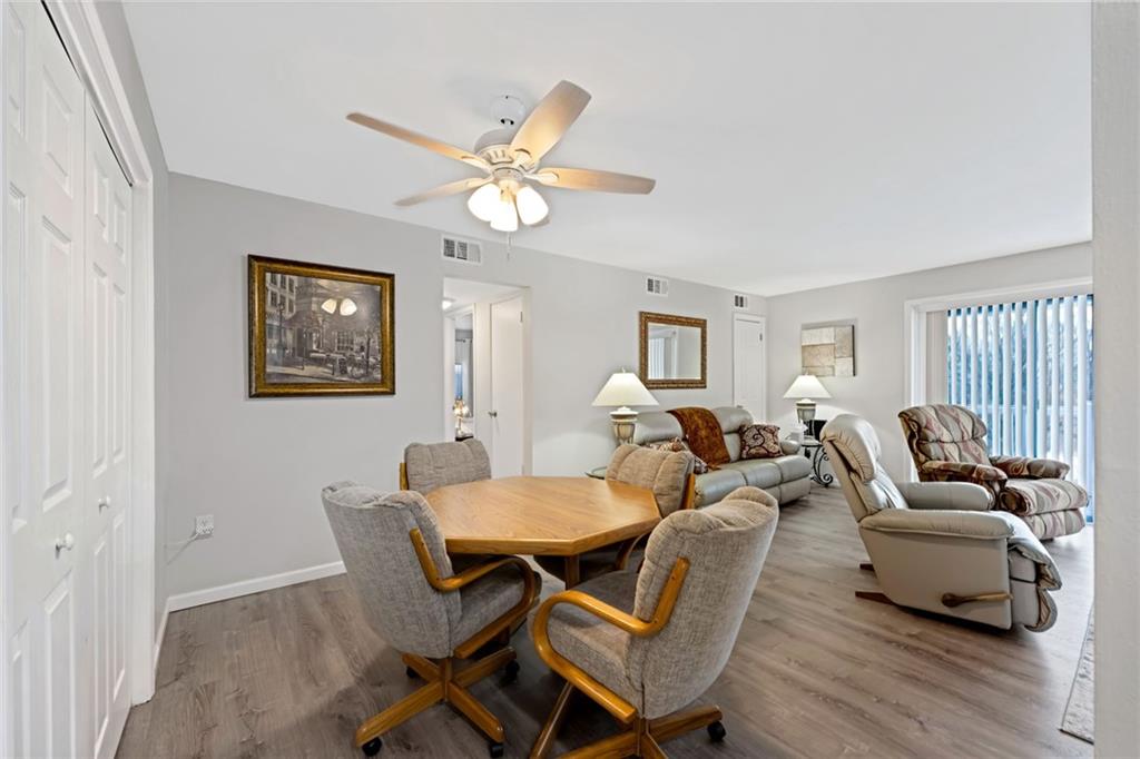 203 Coraopolis Road, Unit 14 Coraopolis, PA 15108 - Photo 10 of 31 Gallery Image 10