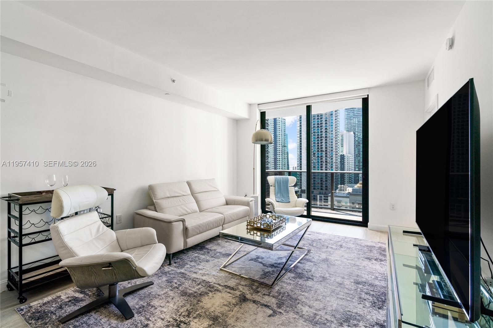 55 Southwest 9th Street, Unit 1904 Miami, FL 33130 - Photo 11 of 66