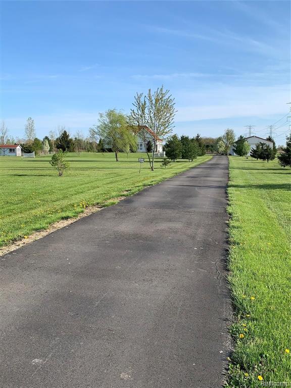 2683 Carleton West Road Carleton, MI 48117 - Photo 4 of 87