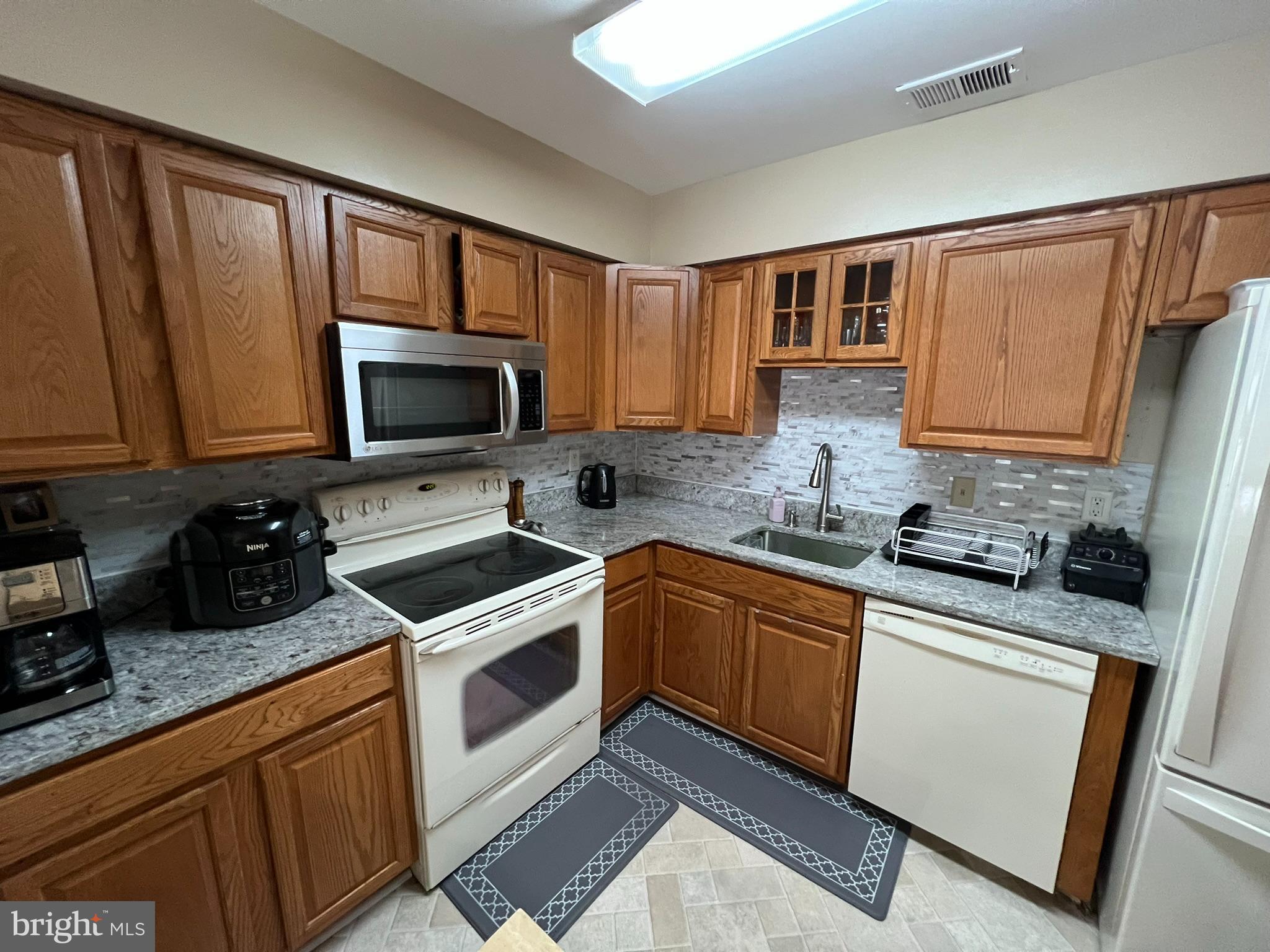 9321 Player Drive, Unit 117 Laurel, MD 20708 - Photo 4 of 19