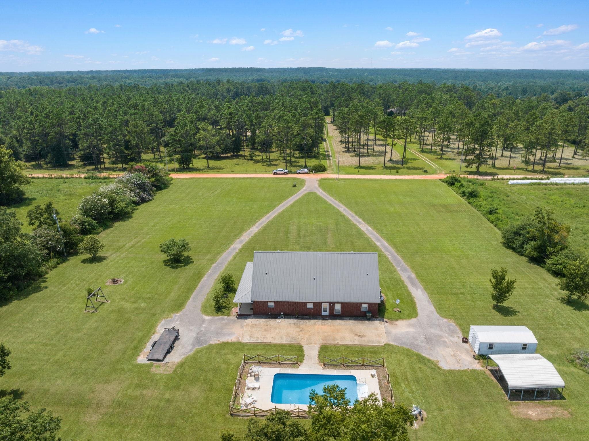 28660 Rose Run Road Robertsdale, AL 36567 - Photo 17 of 47