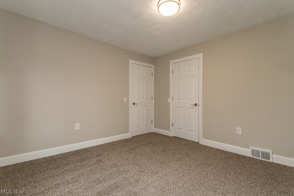 9865 Chillicothe Road Kirtland, OH 44094 - Photo 27 of 36