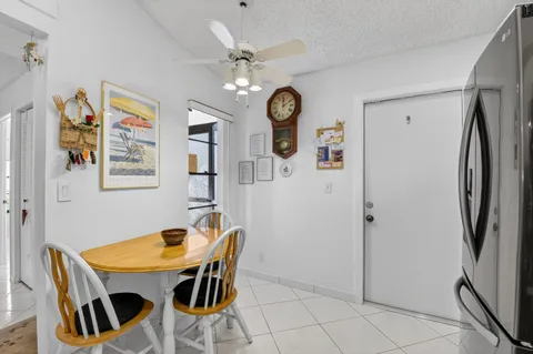 $325,000 | 5893 Sunswept Lane, Unit B, Boynton Beach, FL 33437