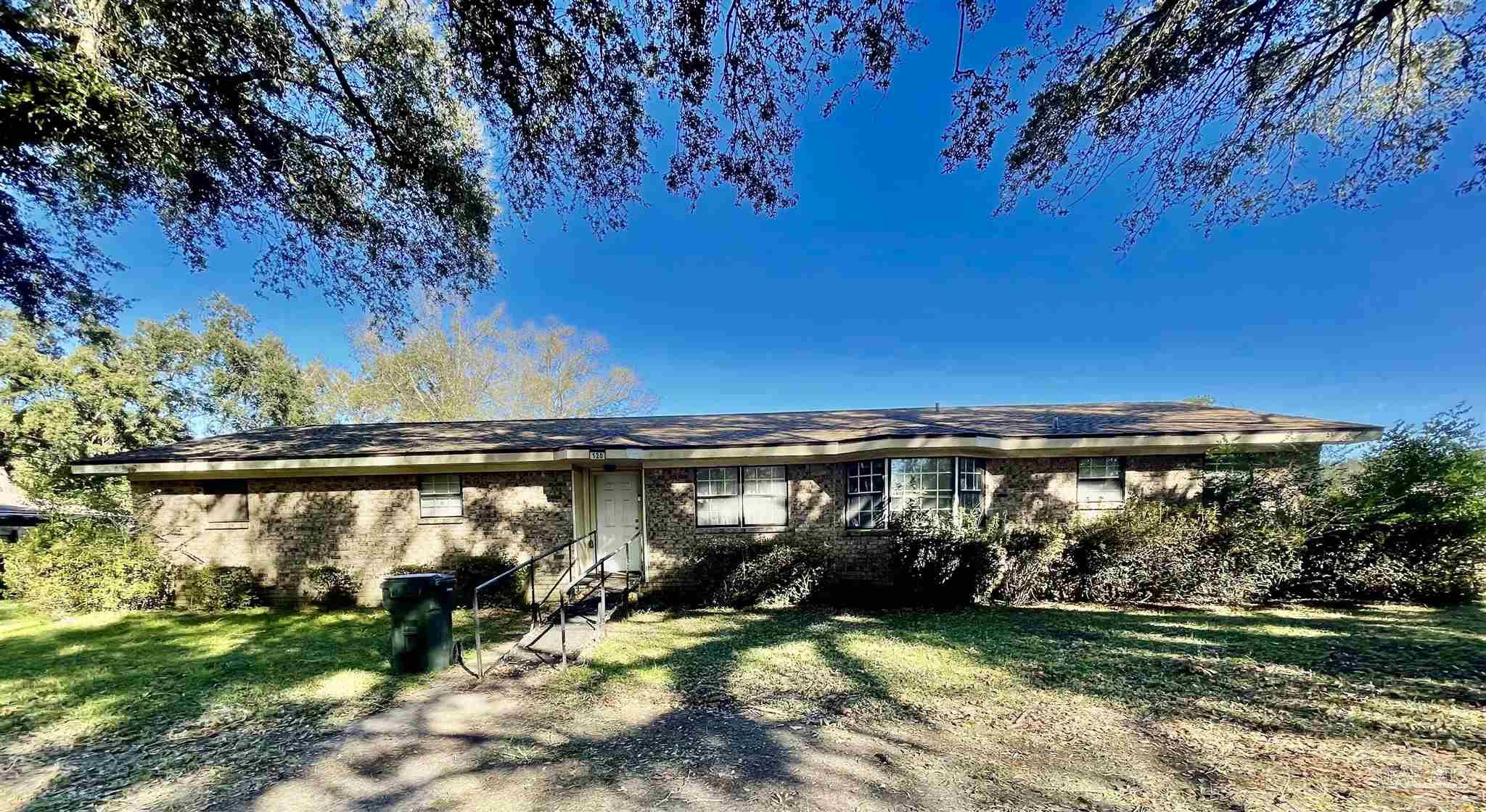 120 Kokomo Road Pensacola, FL 32534 - Photo 1 of 7 Gallery Image 1