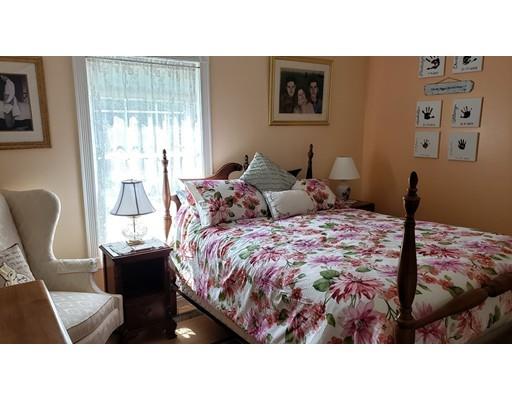 1884 Gilbertville Road New Braintree, MA 01531 - Photo 15 of 30 Gallery Image 15