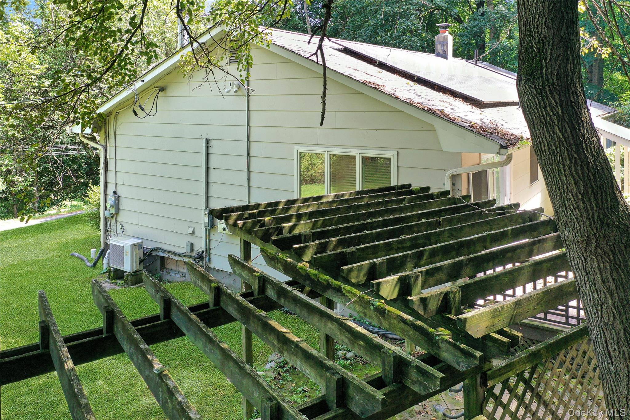 18 Stage Road Pine Island, NY 10969 - Photo 11 of 42 a backyard of a house with barbeque oven