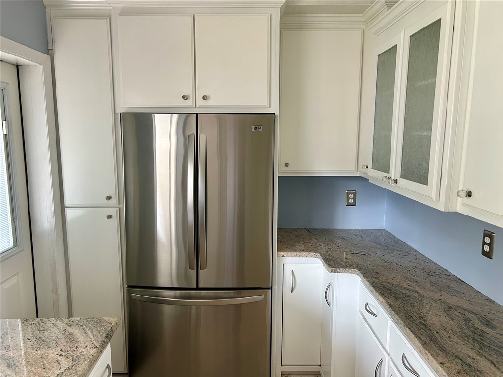 475 South Wayne Street Jesup, GA 31546 - Photo 4 of 12