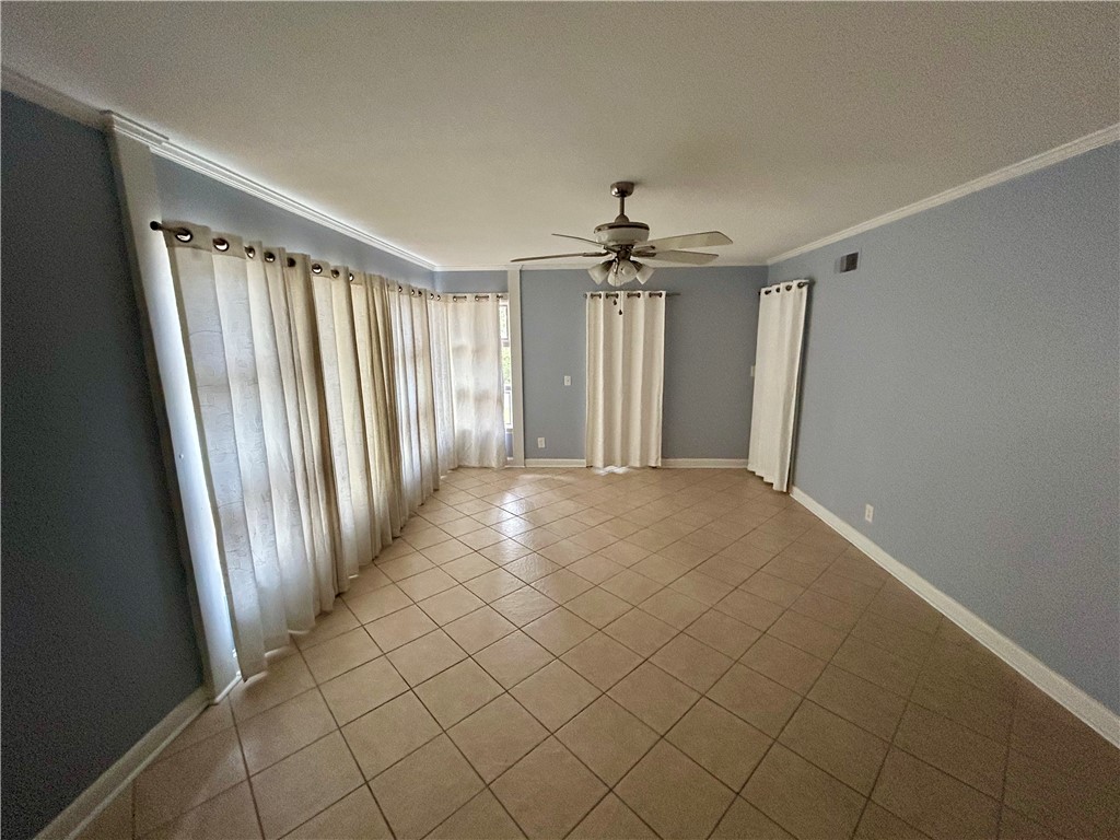 475 South Wayne Street Jesup, GA 31546 - Photo 7 of 12