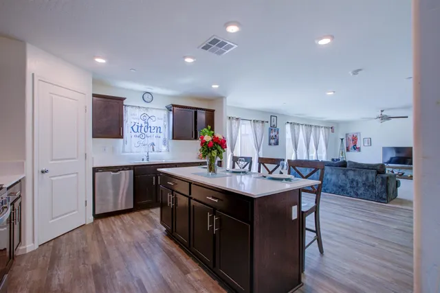 $454,900 | 218 Bryce Cyn Court, Merced, CA 95341