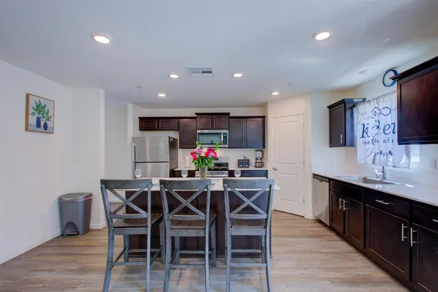 $454,900 | 218 Bryce Cyn Court, Merced, CA 95341