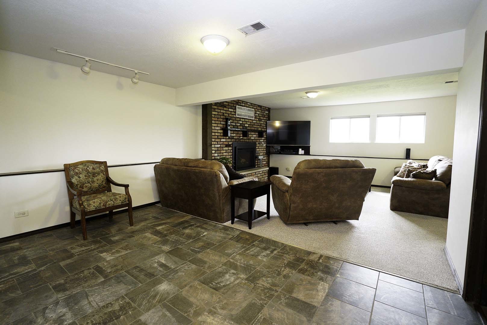 2518 Caton Farm Road Joliet, IL 60435 - Photo 14 of 27