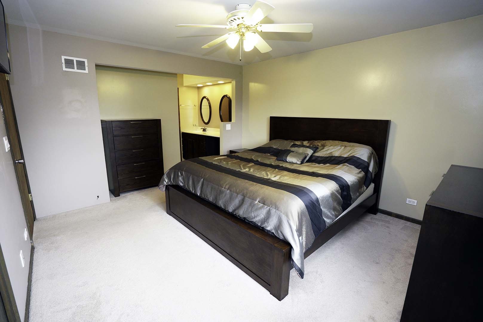 2518 Caton Farm Road Joliet, IL 60435 - Photo 19 of 27
